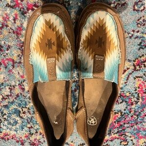 Ariat Brown and Blue Women Cruiser Loafer